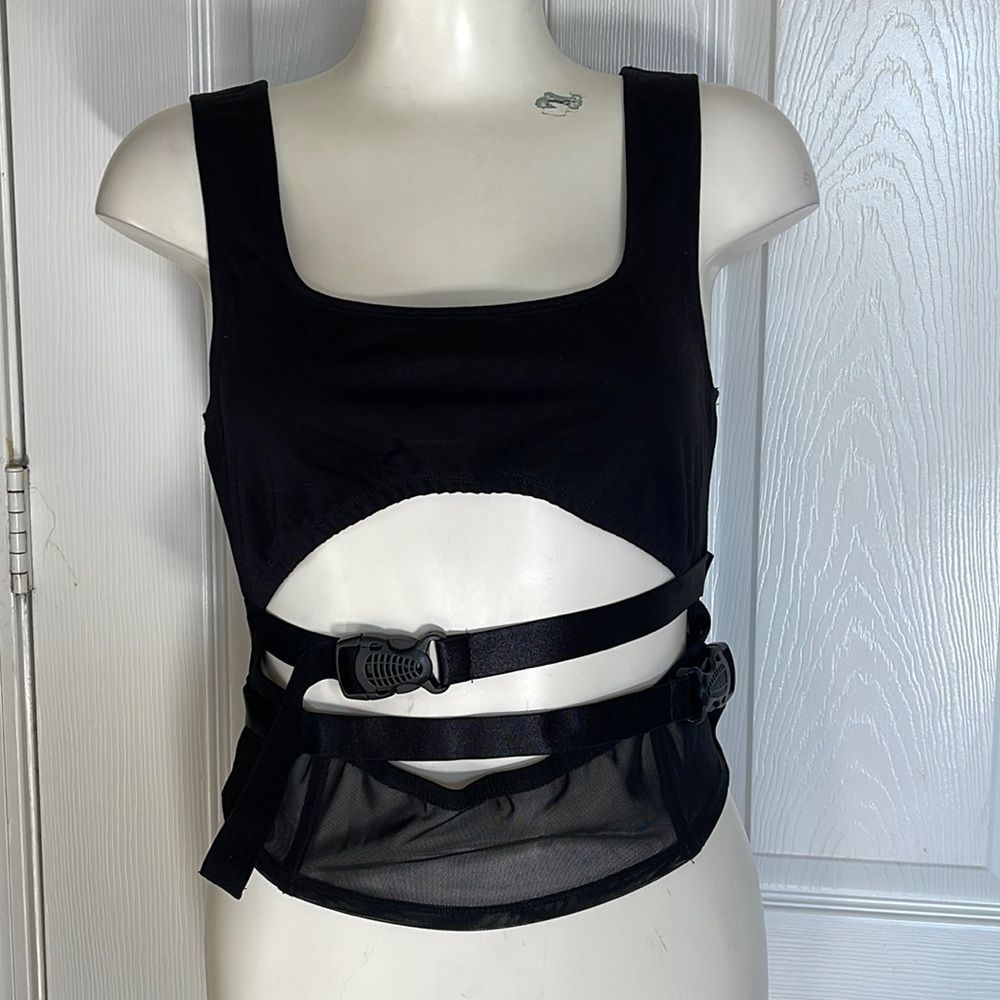 Poster girl sleeveless mesh belted tank top size large